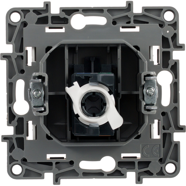 Розетка Legrand Etika 672241