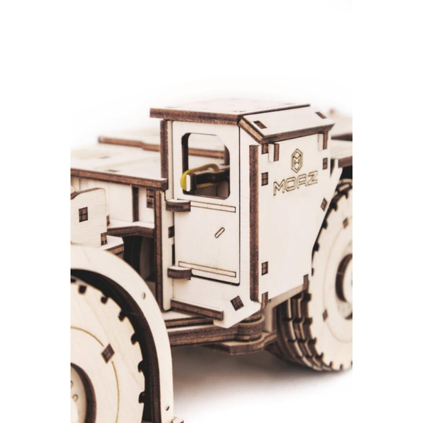 Механическая сборная модель EWA Погрузочная машина МоАЗ 4075