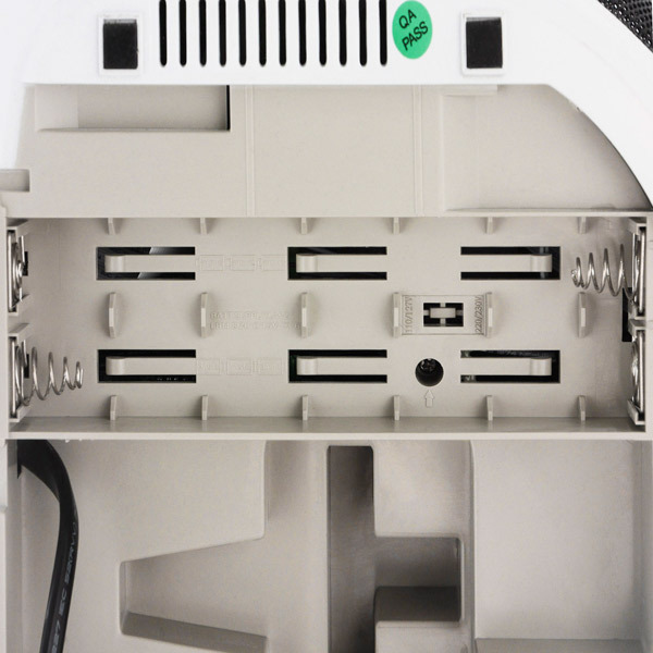 Магнитола TELEFUNKEN TF-CSRP3498B (белый с черным)