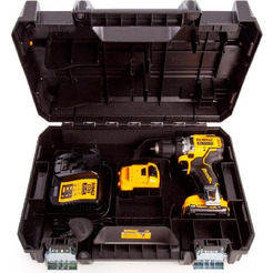 Дрель-шуруповерт DeWalt DCD701D2 (с 2-мя АКБ)