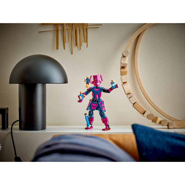 Конструктор Lego Super Heroes Галактус против Фантастической четверки 76316