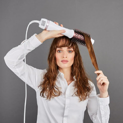 Фен-щетка Rowenta Volumizer CF6135F0