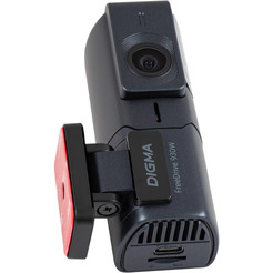 Видеорегистратор Digma FreeDrive 930W