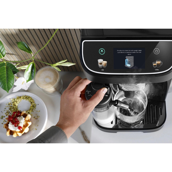 Кофемашина DeLonghi Magnifica Plus ECAM320.60.B