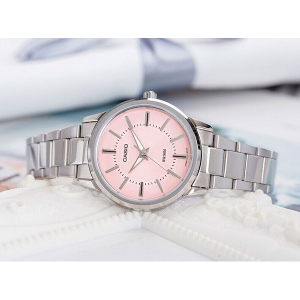 Наручные часы Casio LTP-1303D-4A