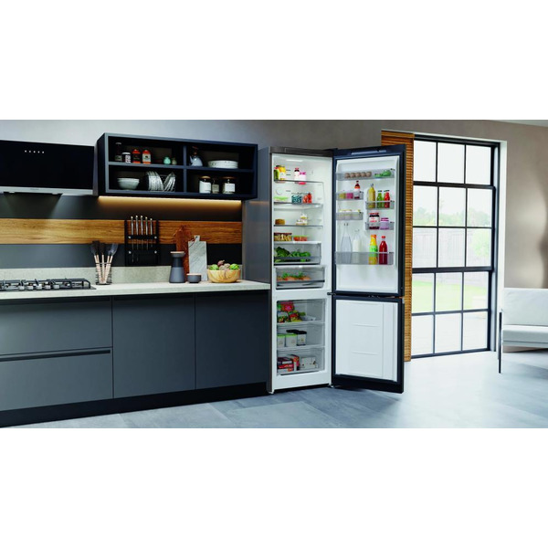 Холодильник Hotpoint HT 8201I DX O3