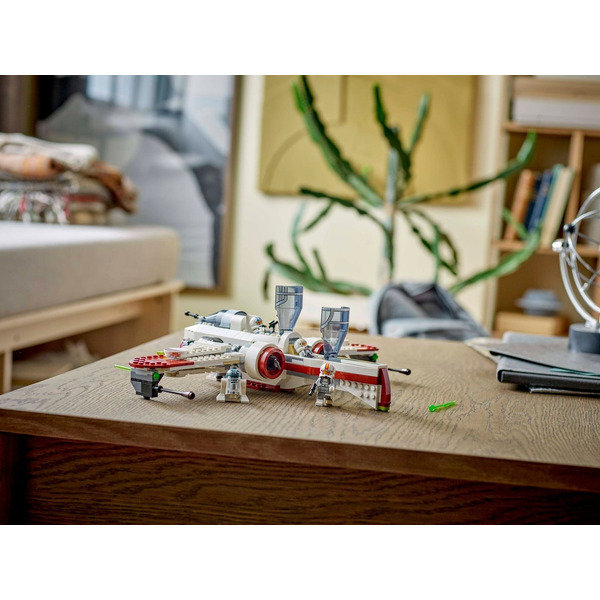 Конструктор Lego Star Wars Истребитель ARC-170 Starfighter 75402