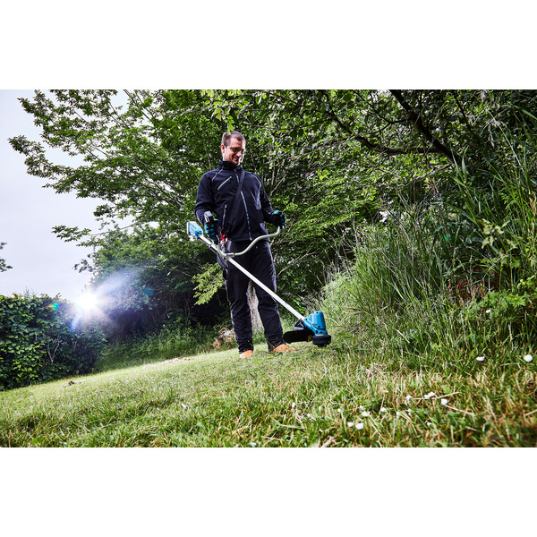 Триммер аккумуляторный MAKITA DUR190UZX3 (Без АКБ и ЗУ)