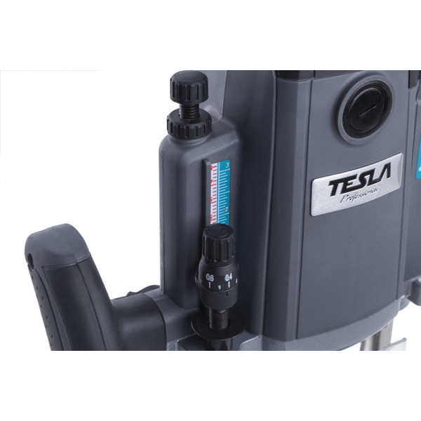 Фрезер Tesla TRE2200 (621404)