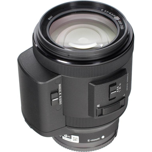 Объектив SONY SELP18200