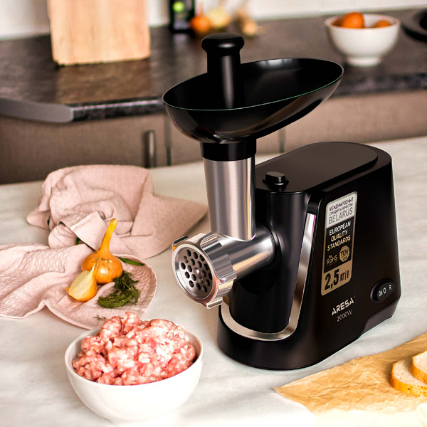 Мясорубка Aresa AR-2104