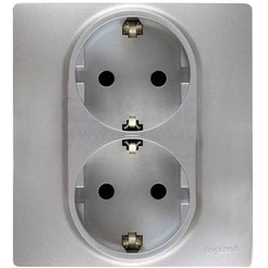 Розетка Legrand Etika 672423