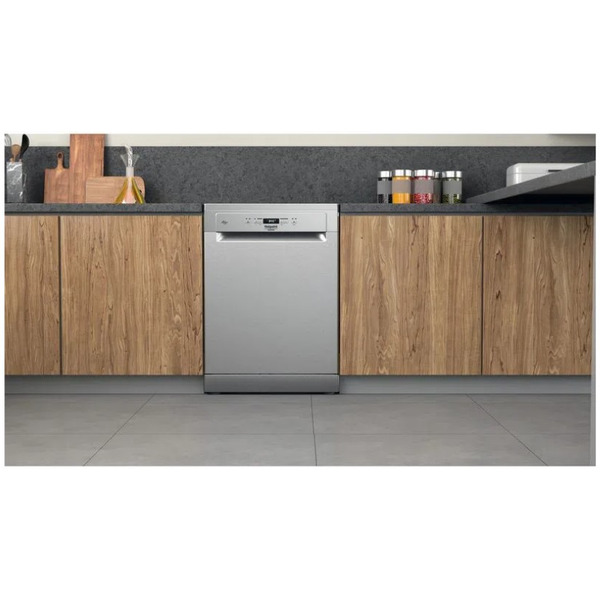 Посудомоечная машина HOTPOINT-ARISTON HFC 3C26 X
