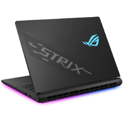 Игровой ноутбук ASUS ROG Strix SCAR 18 G835LW-SA037