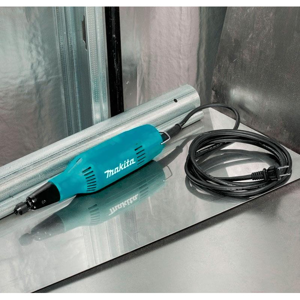 Прямая шлифмашина Makita GD0603