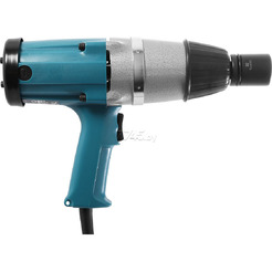 Ударный гайковерт Makita 6906