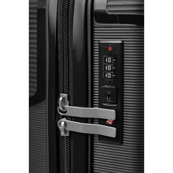 Чемодан DoubleW Nexo (S, черный)