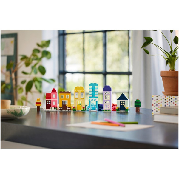Конструктор Lego Classic Создавай дома 11035