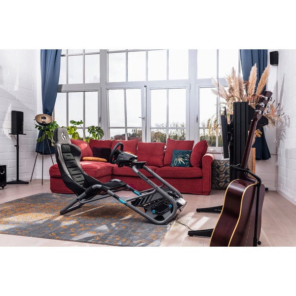 Кресло для автосимуляторов Playseat Trophy Logitech G Edition