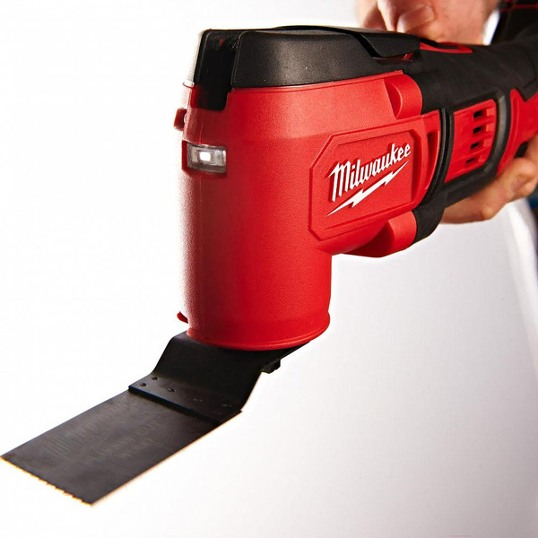 Реноватор Milwaukee M18 BMT-0 4933446203 (без АКБ и ЗУ)