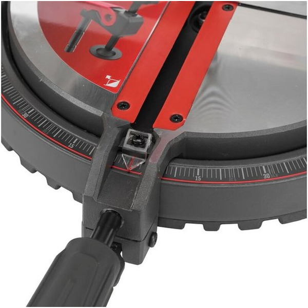 Торцовочная пила Skil MS1305SE00