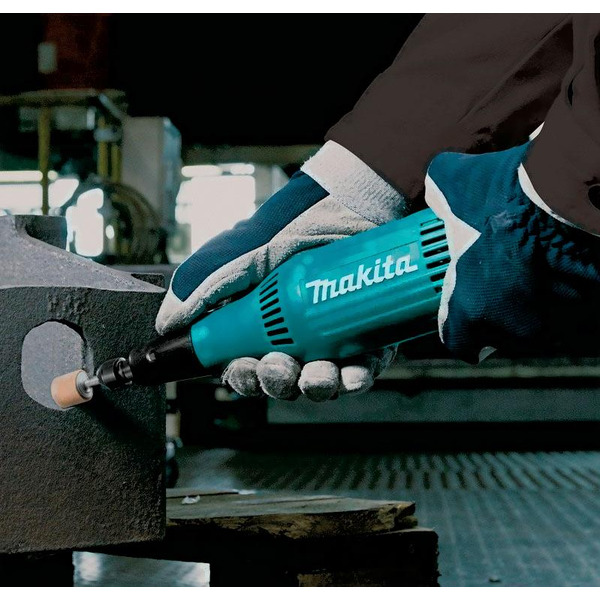 Прямая шлифмашина Makita GD0603