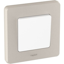 Рамка Legrand Inspiria 673938