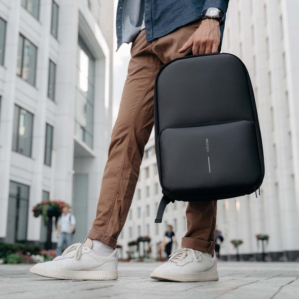 Рюкзак для ноутбука XD DESIGN Flex Gym Bag P705.801 (черный)