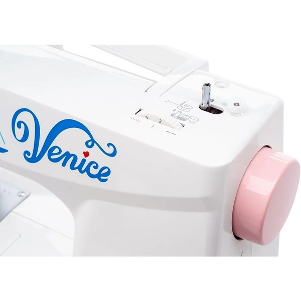 Швейная машина Necchi 3517