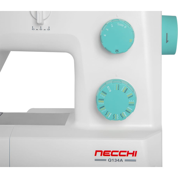 Швейная машина Necchi Q134A