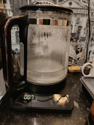 Электрический чайник RED SOLUTION COLORSENSE KG1330D