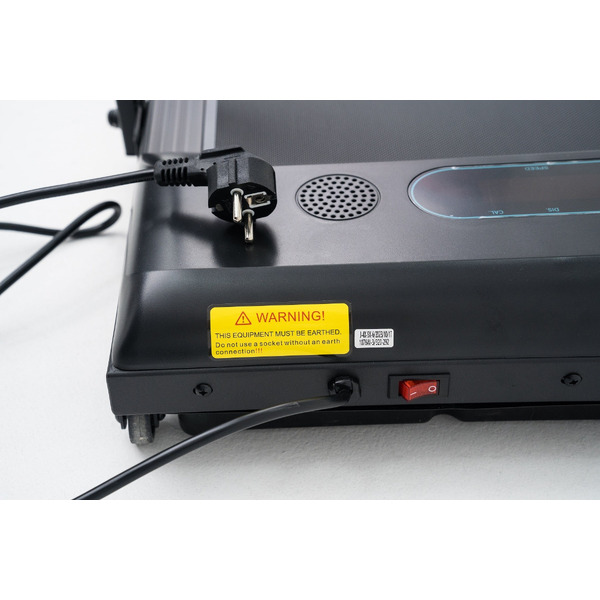 Беговая дорожка Calviano Slim Black