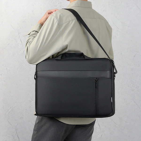 Сумка для ноутбука Miru MLB-1069 UrbanEase