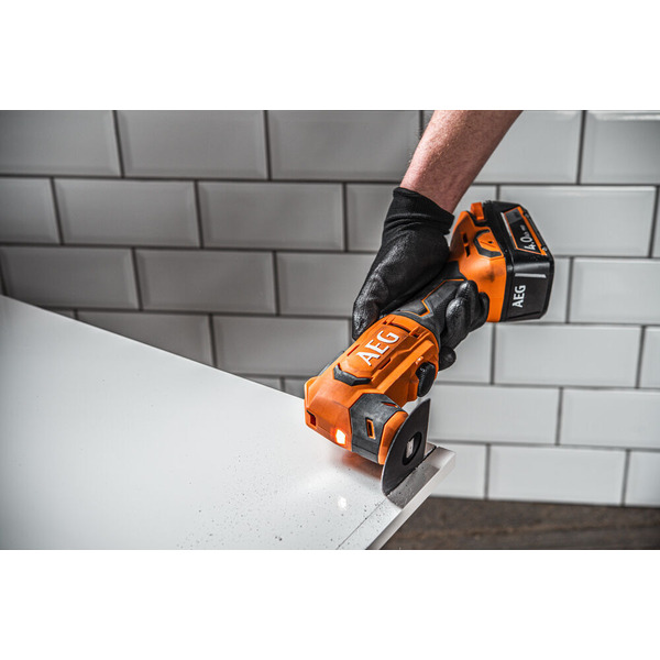 Многофункциональный инструмент AEG Powertools BMT18-0 (4935478943 ) без АКБ и ЗУ