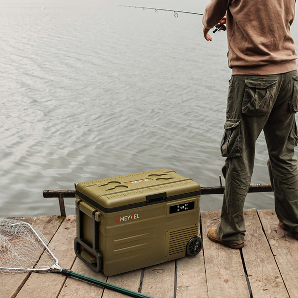 Автохолодильник компрессорный Meyvel AF-U45-travel (коричневый)