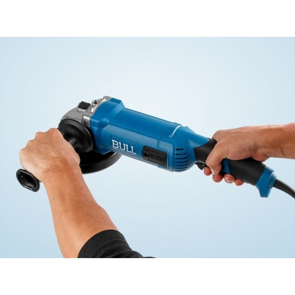 Двуручная углошлифмашина BULL WS 1501 (1333622)