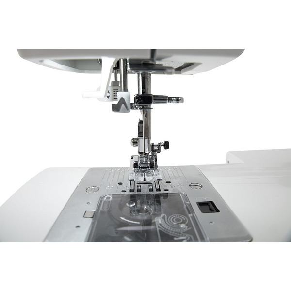 Швейная машина Leader Artmaster 320E