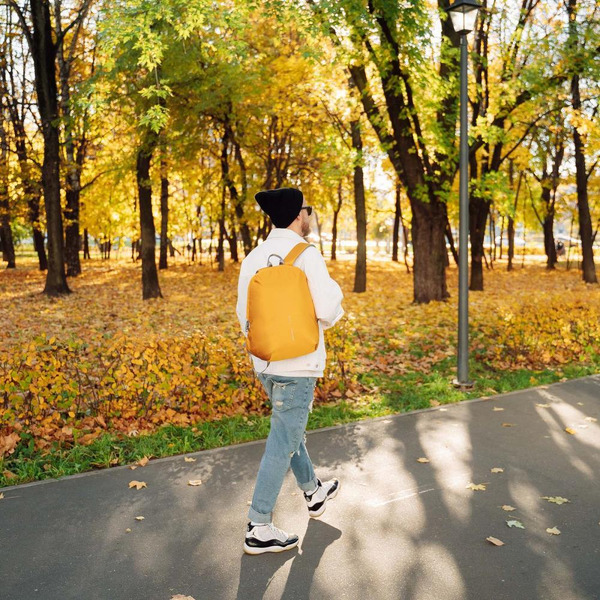 Рюкзак для ноутбука XD DESIGN Bobby Soft P705.798 (желтый)