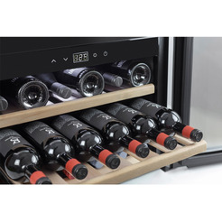 Винный шкаф CASO WineSafe 18 EB Inox