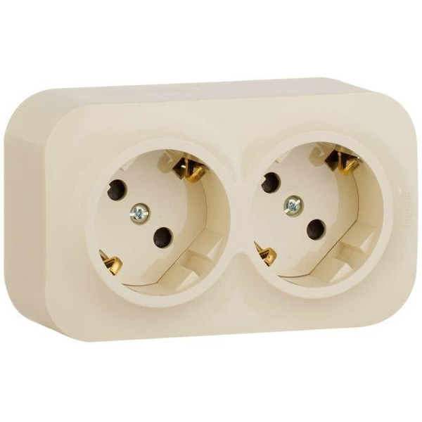 Розетка Legrand Quteo 782267
