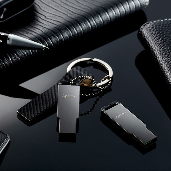 USB Flash Apacer AH320 32GB AP32GAH360A-1 (черный)