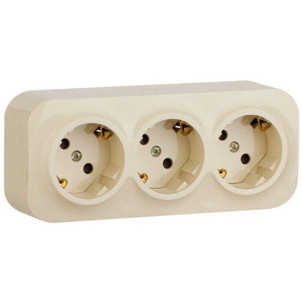 Розетка Legrand Quteo 782268