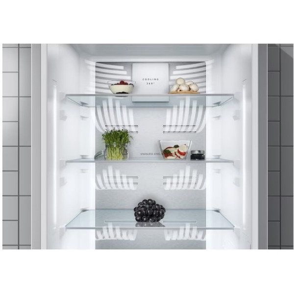 Холодильник Electrolux LNT7ME36X3