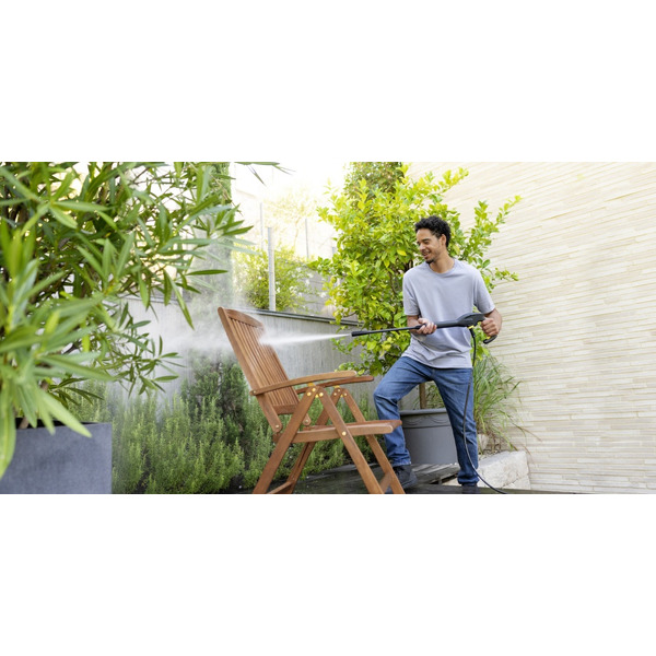 Мойка высокого давления Karcher K 2 Classic Home 1.673-570.0