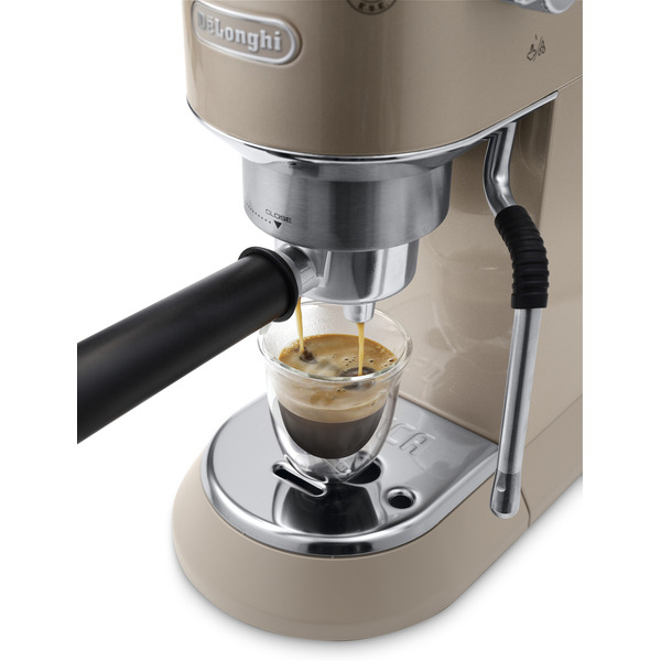 Кофеварка DeLonghi Dedica Arte EC885.BG