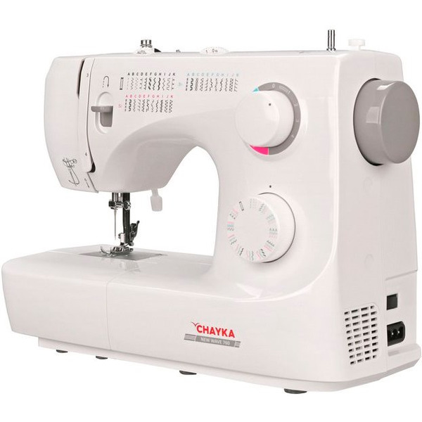 Швейная машина CHAYKA New Wave 760