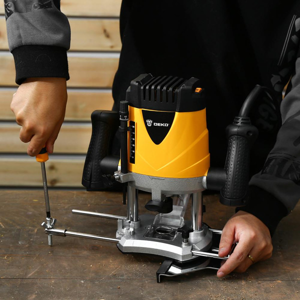 Фрезер Deko DKR1900 (063-4222)