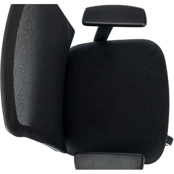 Кресло Бюрократ MC-611N (черный)