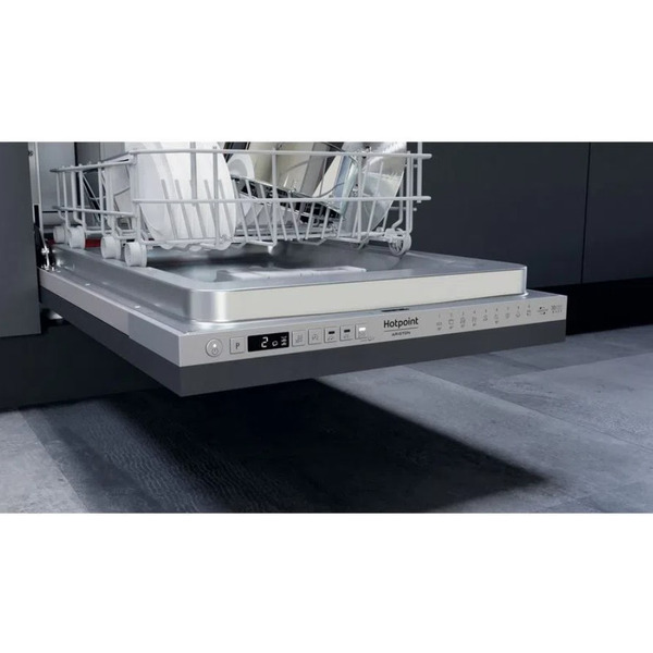 Посудомоечная машина Hotpoint-Ariston HSIO 3O23 WFE