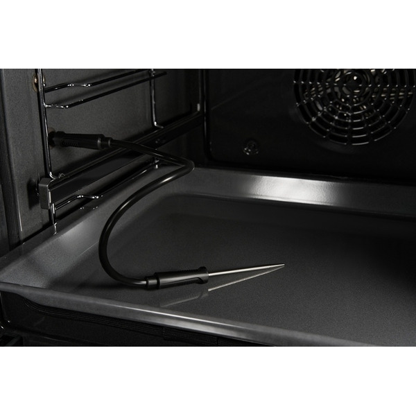 Духовой шкаф BOSCH HBG578FB0R